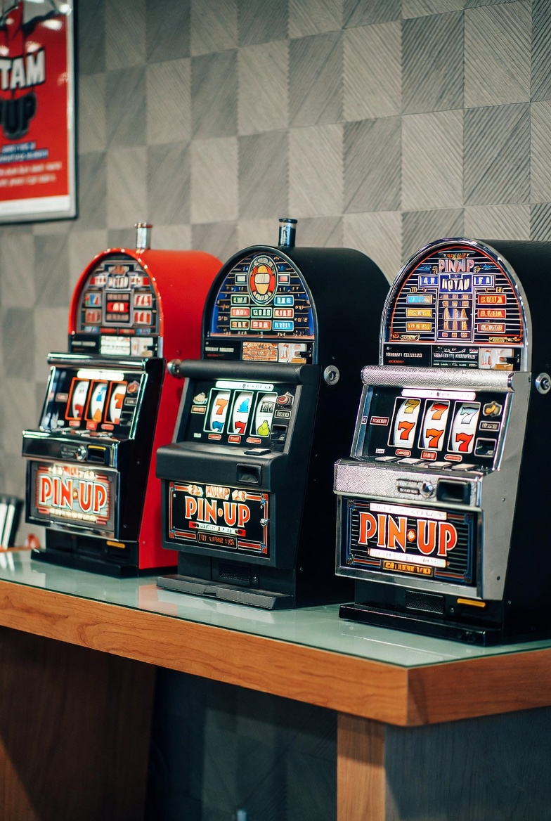 Tabla comparativa de slots clásicas disponibles en Pin-Up
